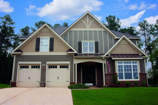 2804CF4A-4ABD-40F0-A19C-FC37823DE862 Front Picture Of James Hardie Siding On a Home